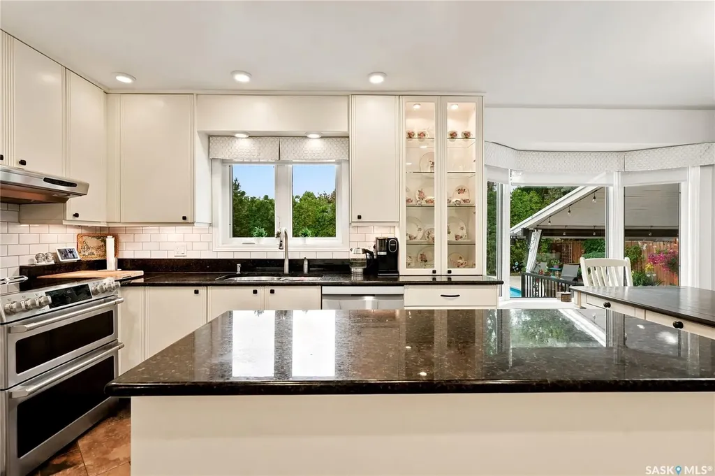 306 Nokomis Place Saskatoon SK S7K 5E2