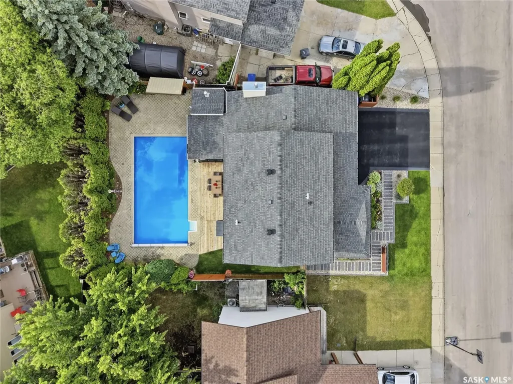 306 Nokomis Place Saskatoon SK S7K 5E2