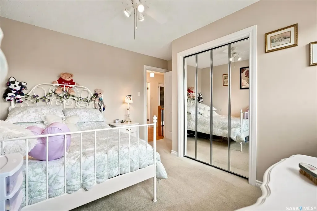 306 Nokomis Place Saskatoon SK S7K 5E2