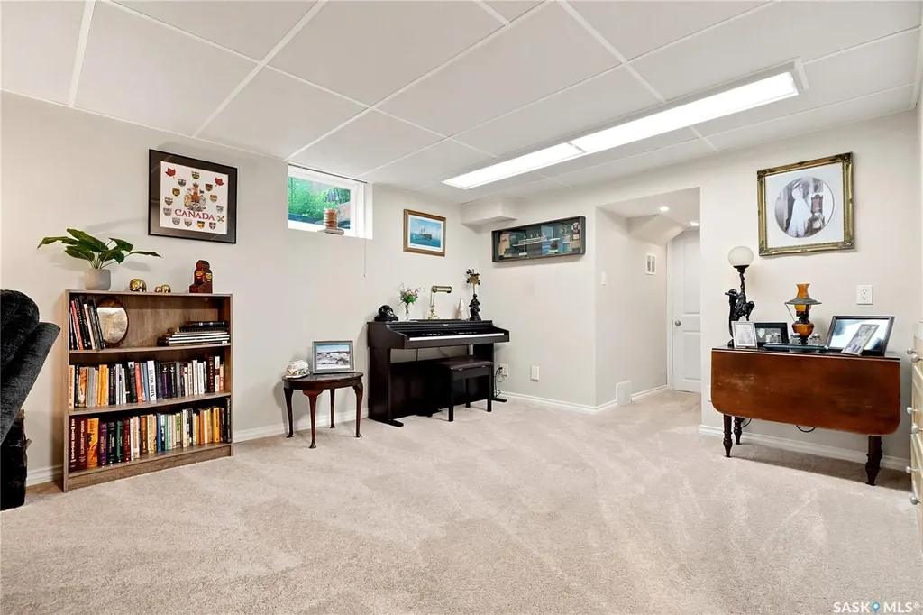 306 Nokomis Place Saskatoon SK S7K 5E2