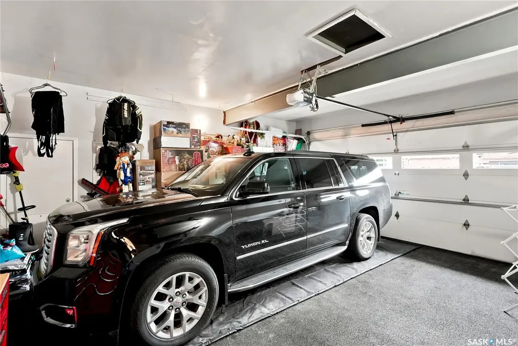 306 Nokomis Place Saskatoon SK S7K 5E2