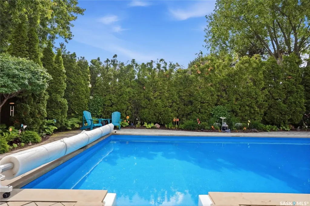 306 Nokomis Place Saskatoon SK S7K 5E2