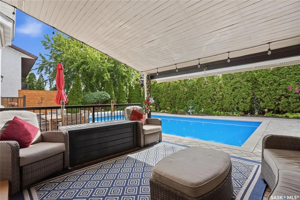 306 Nokomis Place Saskatoon SK S7K 5E2