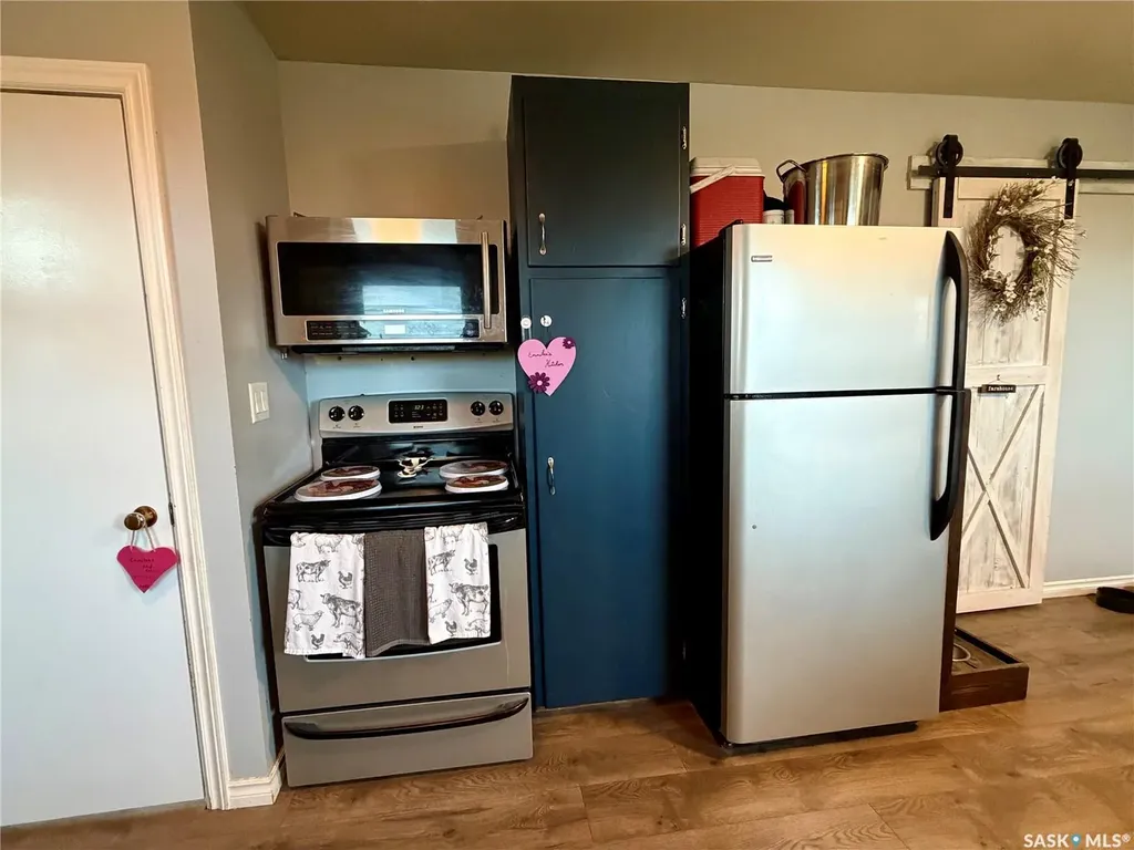 4 Saskatchewan Avenue Tuxford SK S0H 4C0