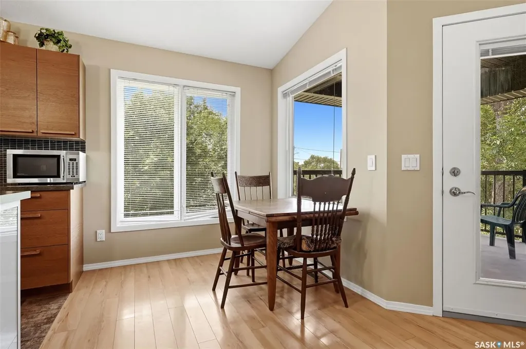 226 Daly Avenue Regina Beach SK S0G 4C0