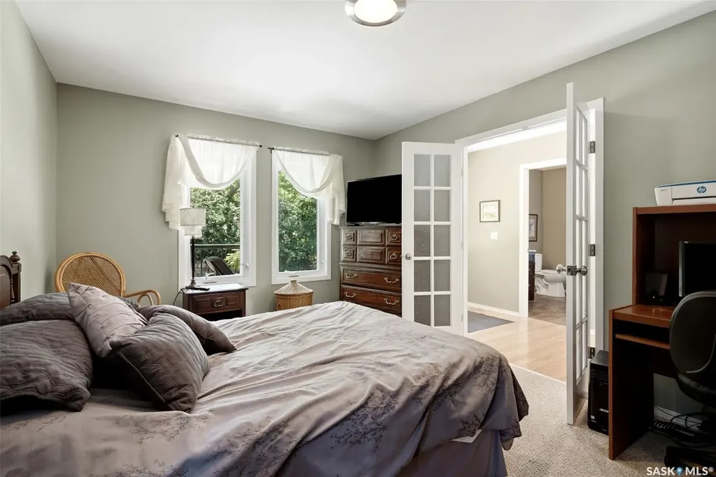 226 Daly Avenue Regina Beach SK S0G 4C0