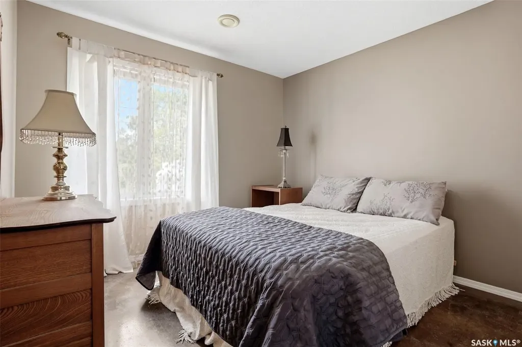226 Daly Avenue Regina Beach SK S0G 4C0