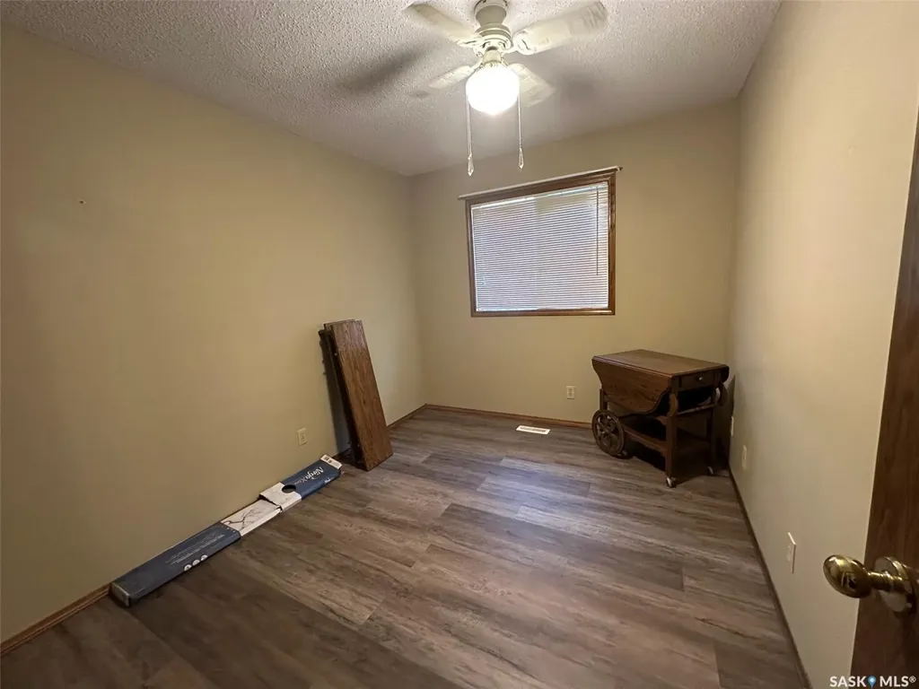 1214 3rd Street Estevan SK S4A 0R9
