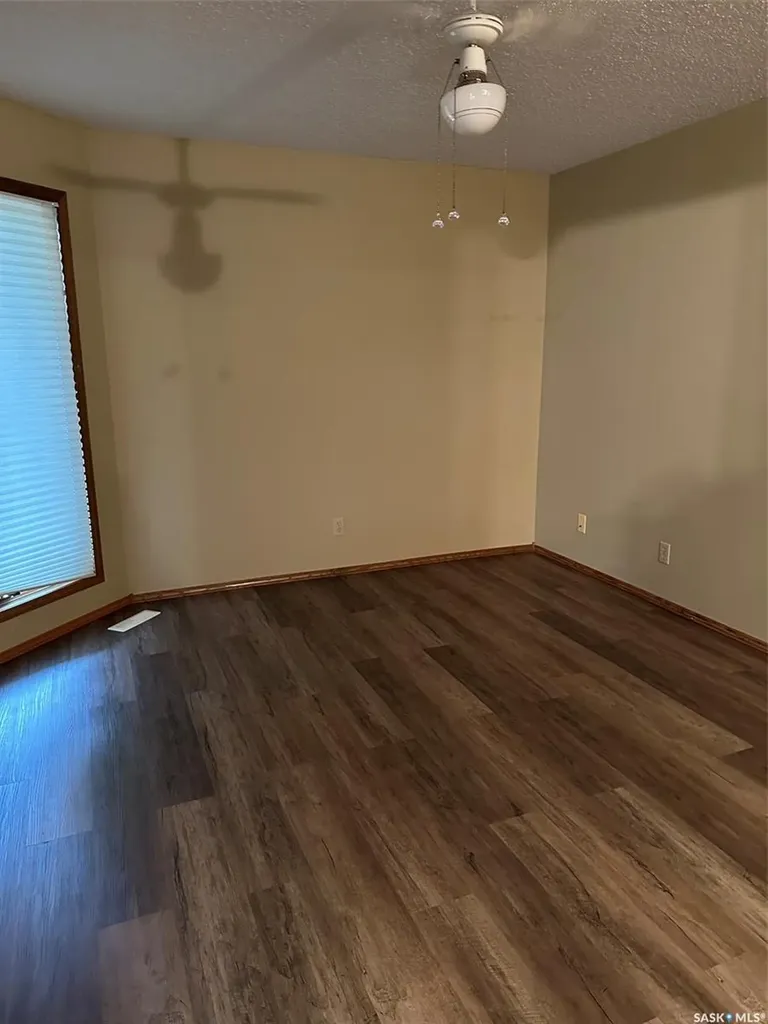 1214 3rd Street Estevan SK S4A 0R9