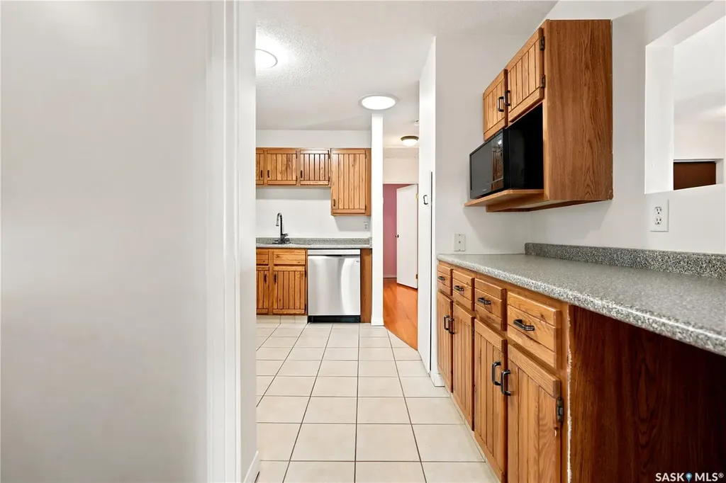 2509 Lacon Street Regina SK S4N 2A2