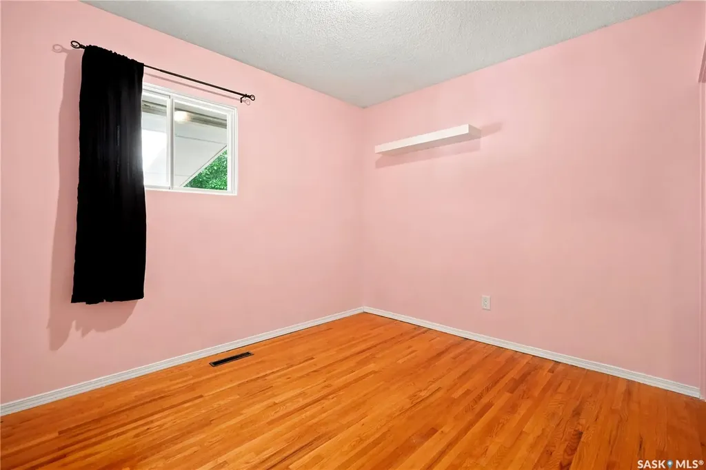 2509 Lacon Street Regina SK S4N 2A2