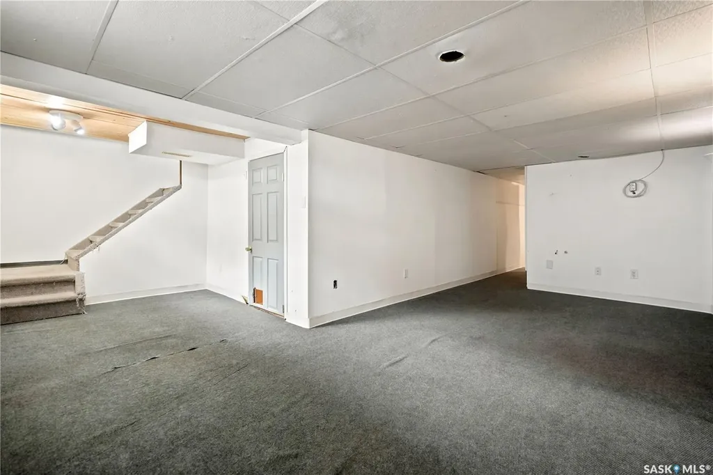 2509 Lacon Street Regina SK S4N 2A2
