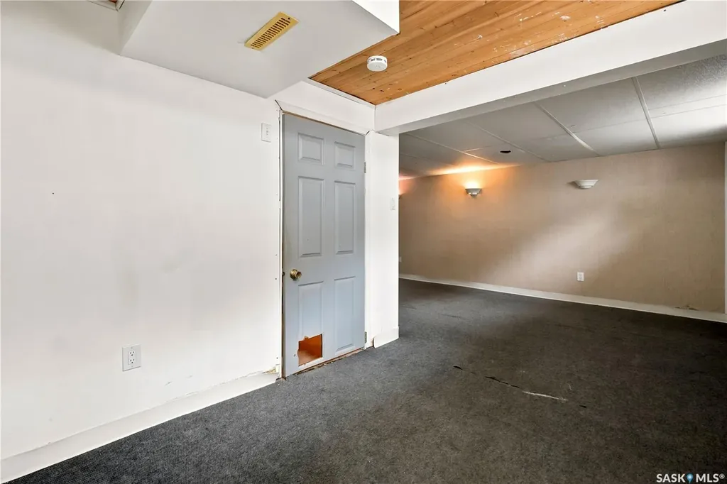 2509 Lacon Street Regina SK S4N 2A2