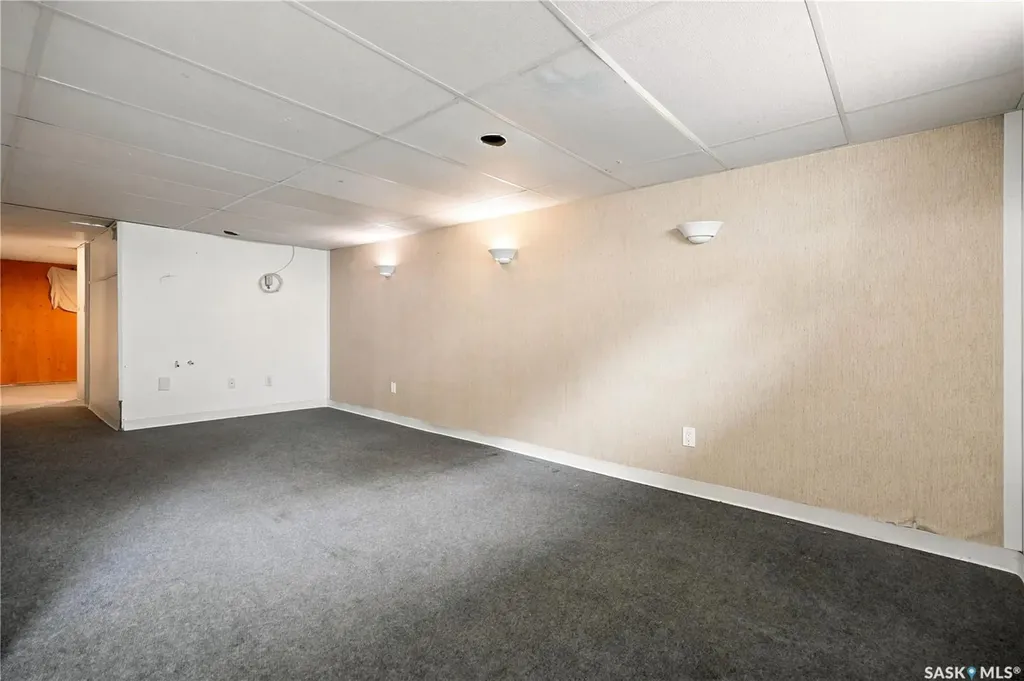 2509 Lacon Street Regina SK S4N 2A2