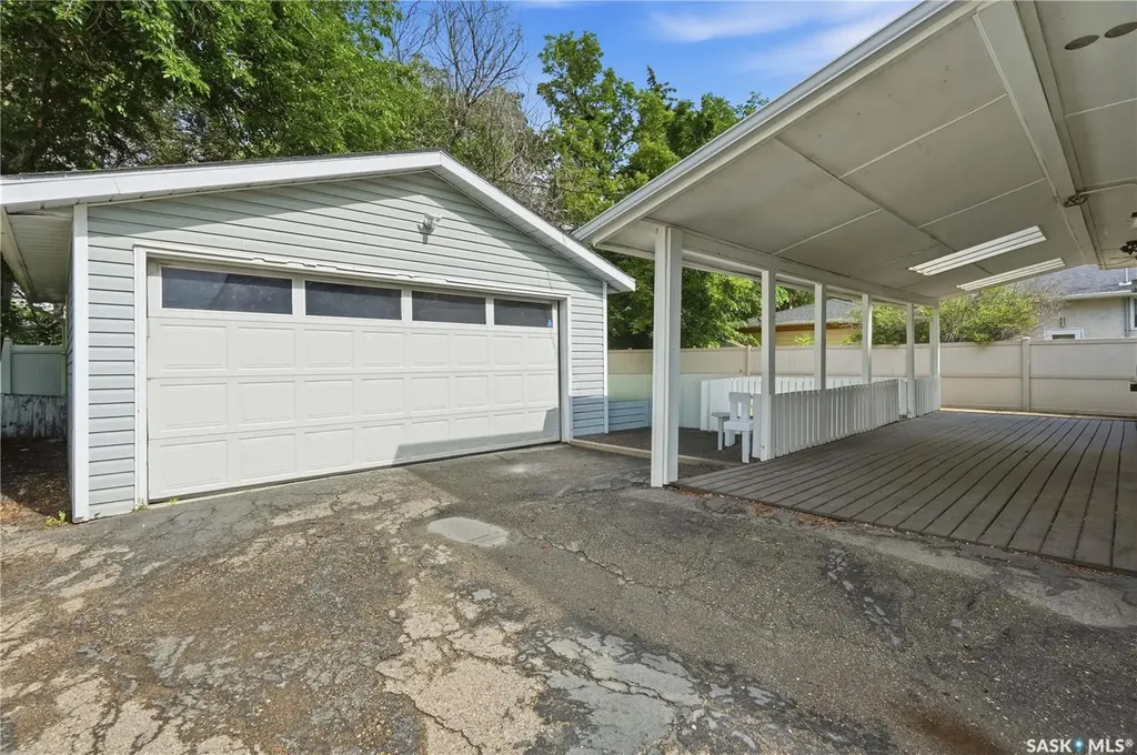 2509 Lacon Street Regina SK S4N 2A2