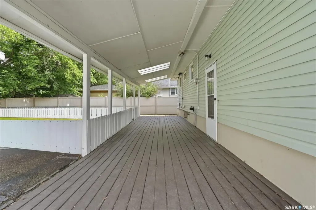 2509 Lacon Street Regina SK S4N 2A2