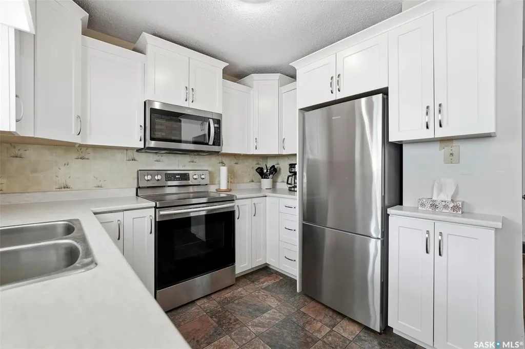 29 Macdowall Crescent Prince Albert SK S6V 6N2