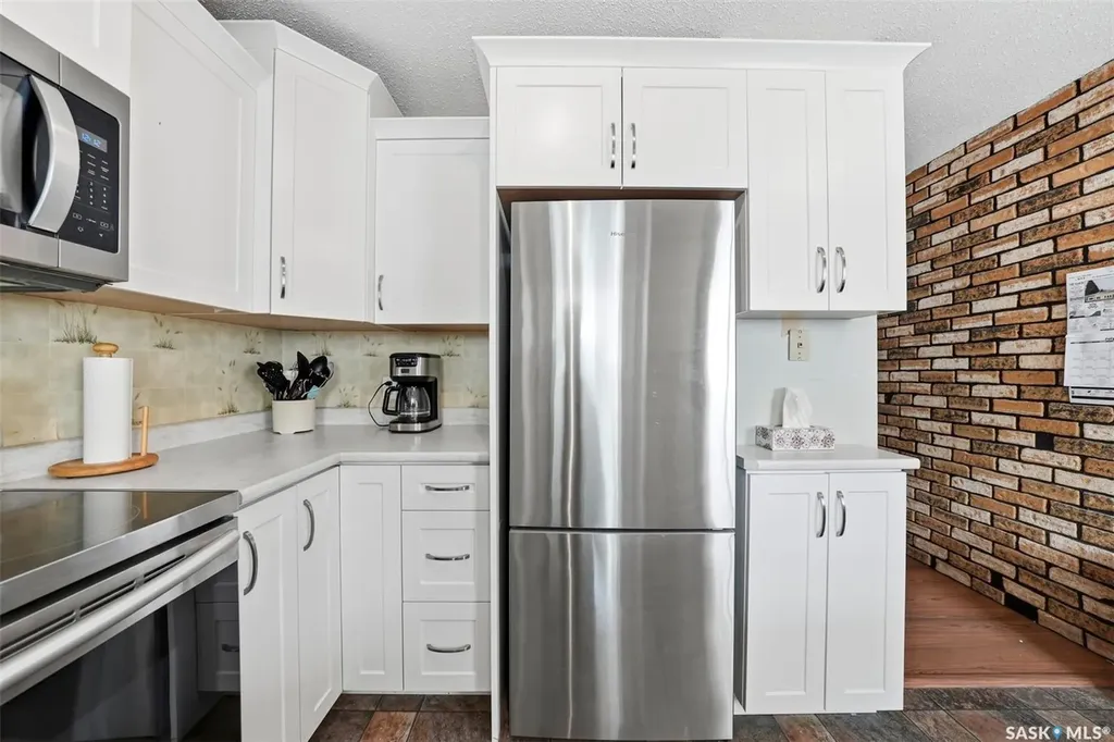 29 Macdowall Crescent Prince Albert SK S6V 6N2
