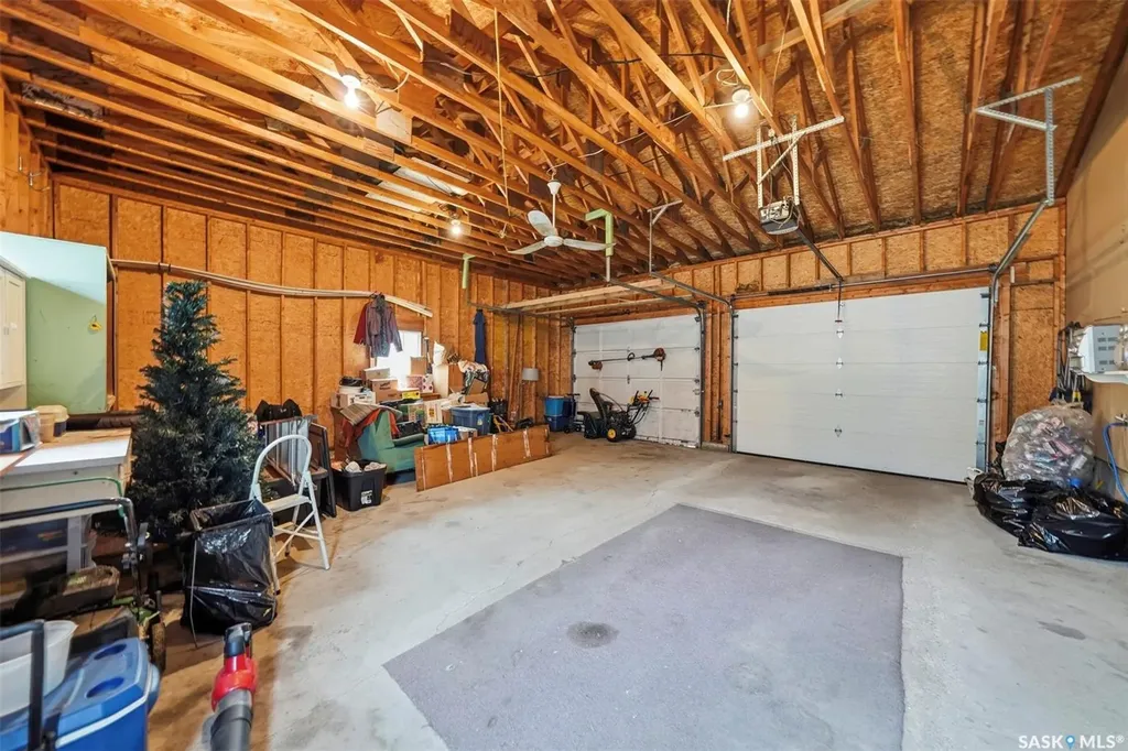29 Macdowall Crescent Prince Albert SK S6V 6N2