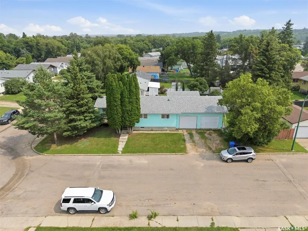 29 Macdowall Crescent Prince Albert SK S6V 6N2
