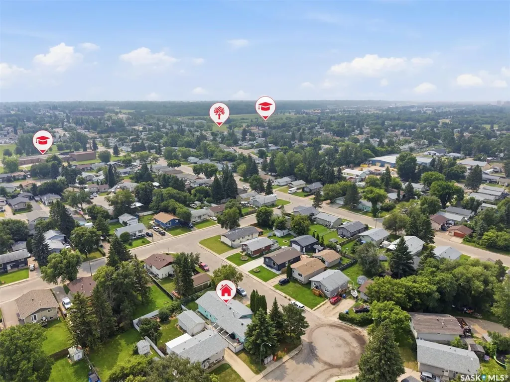 29 Macdowall Crescent Prince Albert SK S6V 6N2