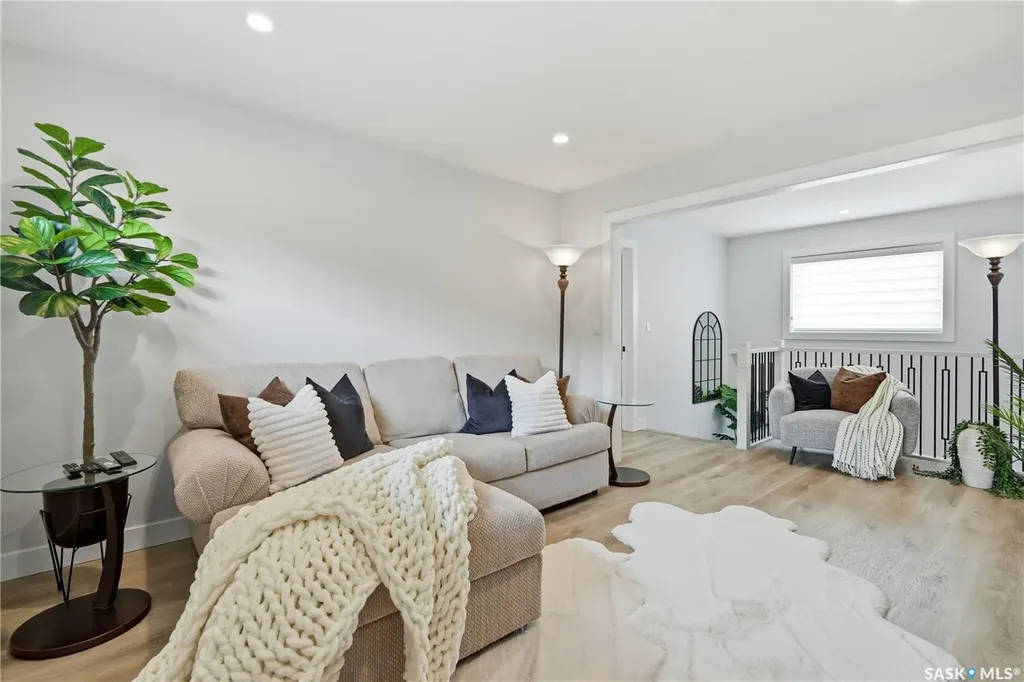 246 Prasad Manor Saskatoon SK S7V 1L4