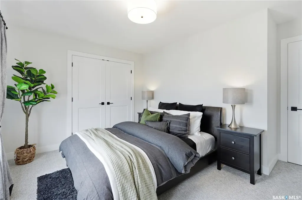 246 Prasad Manor Saskatoon SK S7V 1L4