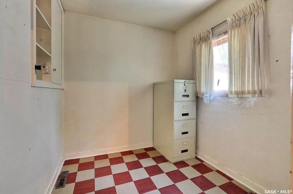 2730 Argyle Street Regina SK S4S 0K6