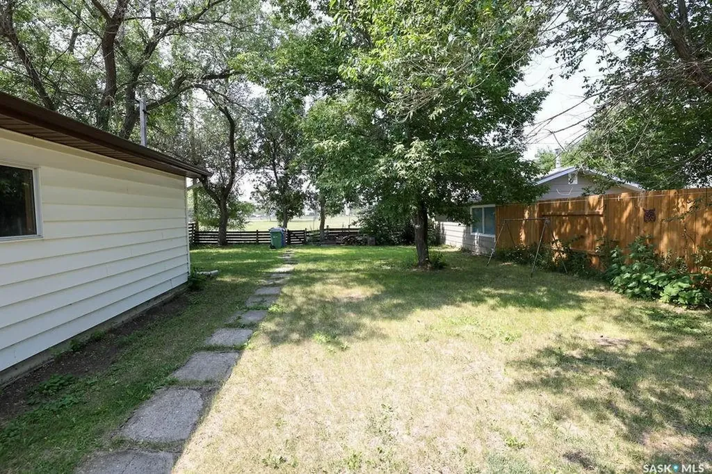 2730 Argyle Street Regina SK S4S 0K6