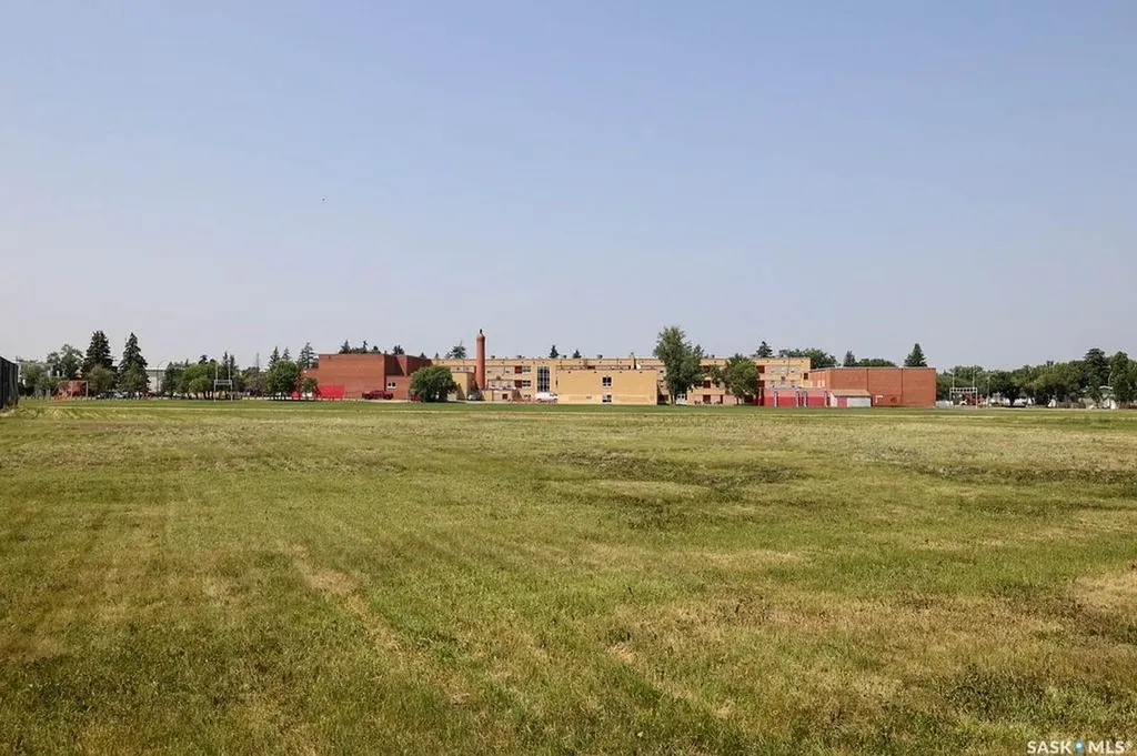 2730 Argyle Street Regina SK S4S 0K6