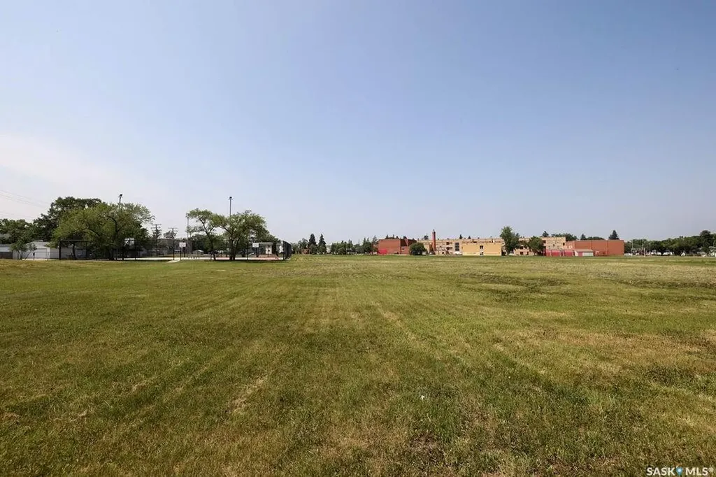 2730 Argyle Street Regina SK S4S 0K6