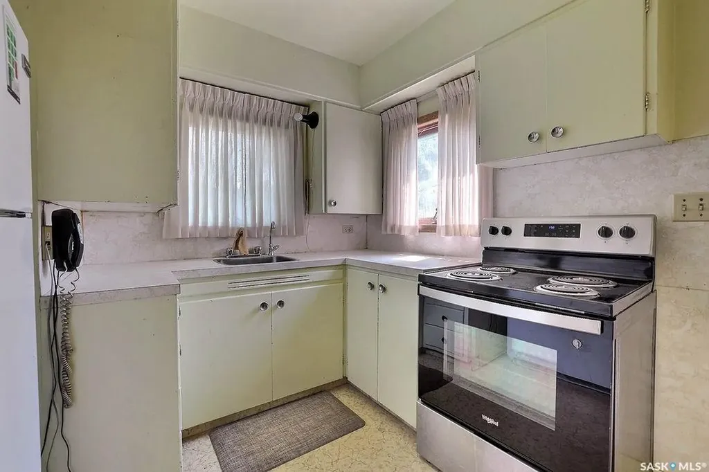 2730 Argyle Street Regina SK S4S 0K6