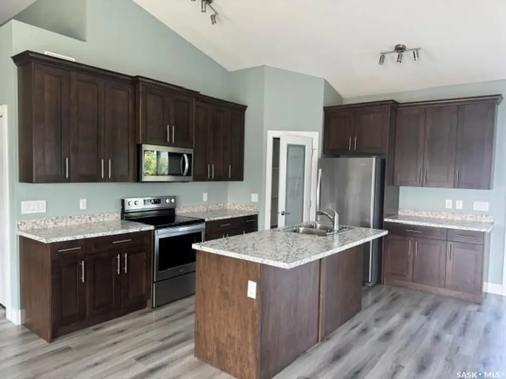 262 15th Street Battleford SK S0M 0E0