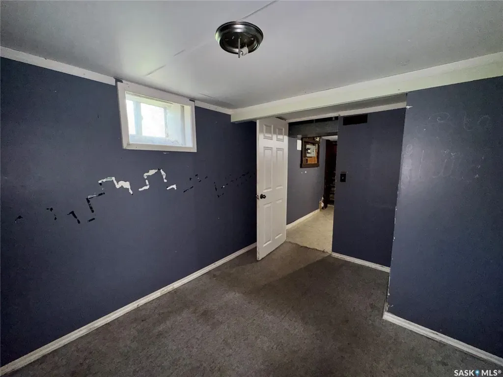 303 4th Avenue W Biggar SK S0K 0M0