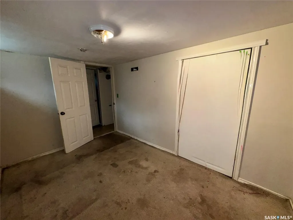 303 4th Avenue W Biggar SK S0K 0M0