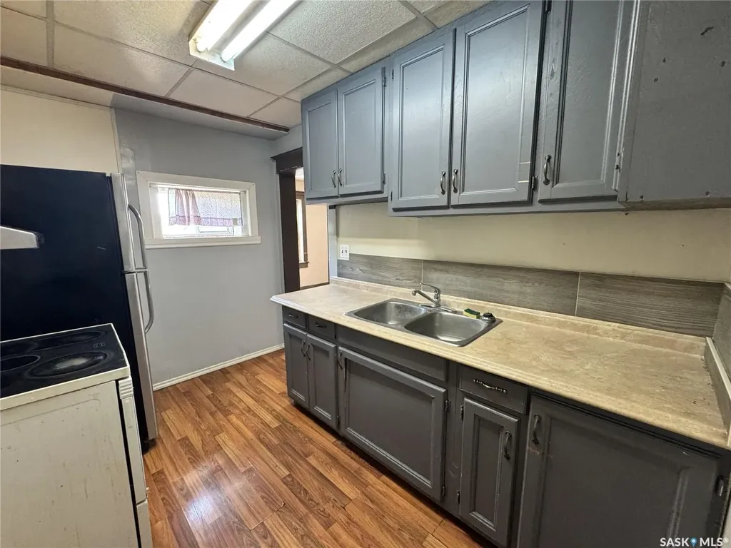 303 4th Avenue W Biggar SK S0K 0M0