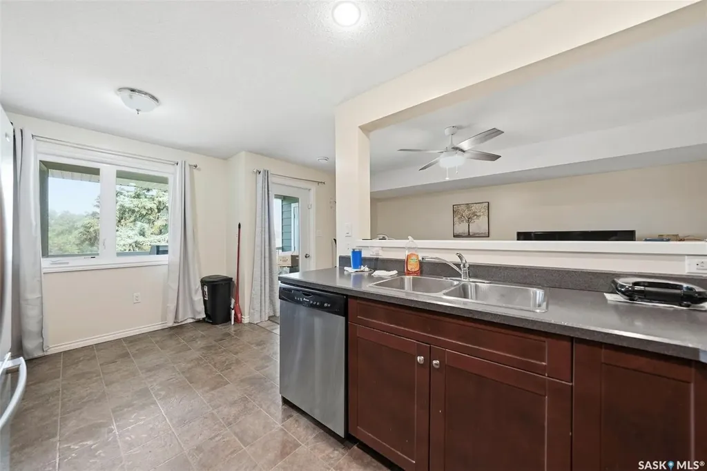 515 28th Street E Prince Albert SK S6V 1X8
