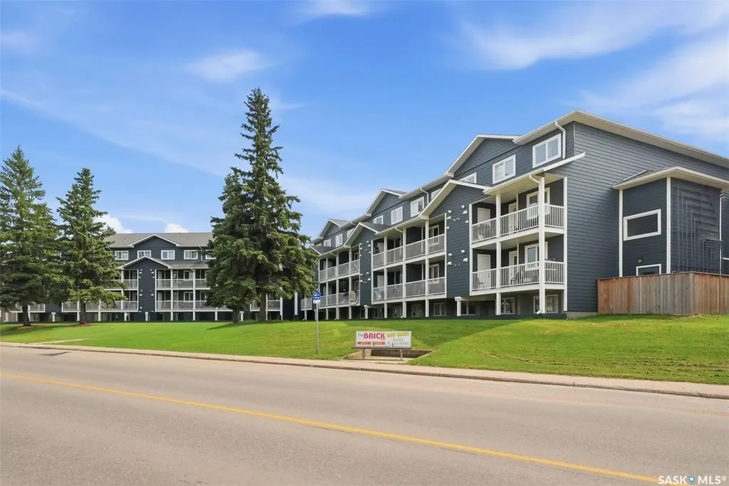 515 28th Street E Prince Albert SK S6V 1X8