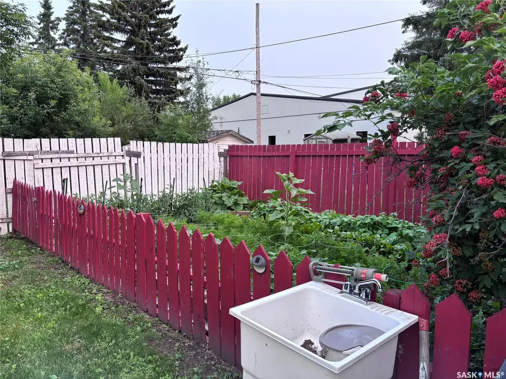 220 4th Street Dalmeny SK S0K 1E0