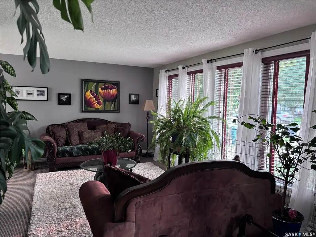 220 4th Street Dalmeny SK S0K 1E0