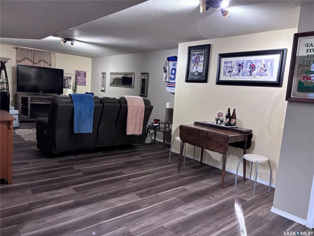 220 4th Street Dalmeny SK S0K 1E0