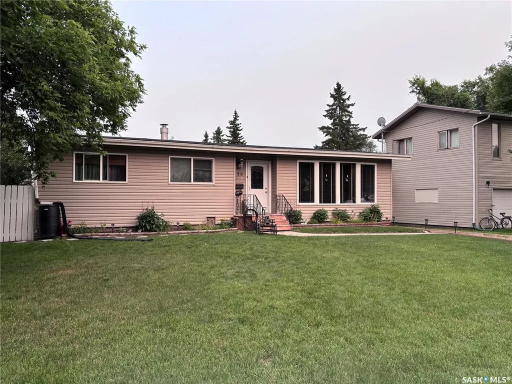 220 4th Street Dalmeny SK S0K 1E0