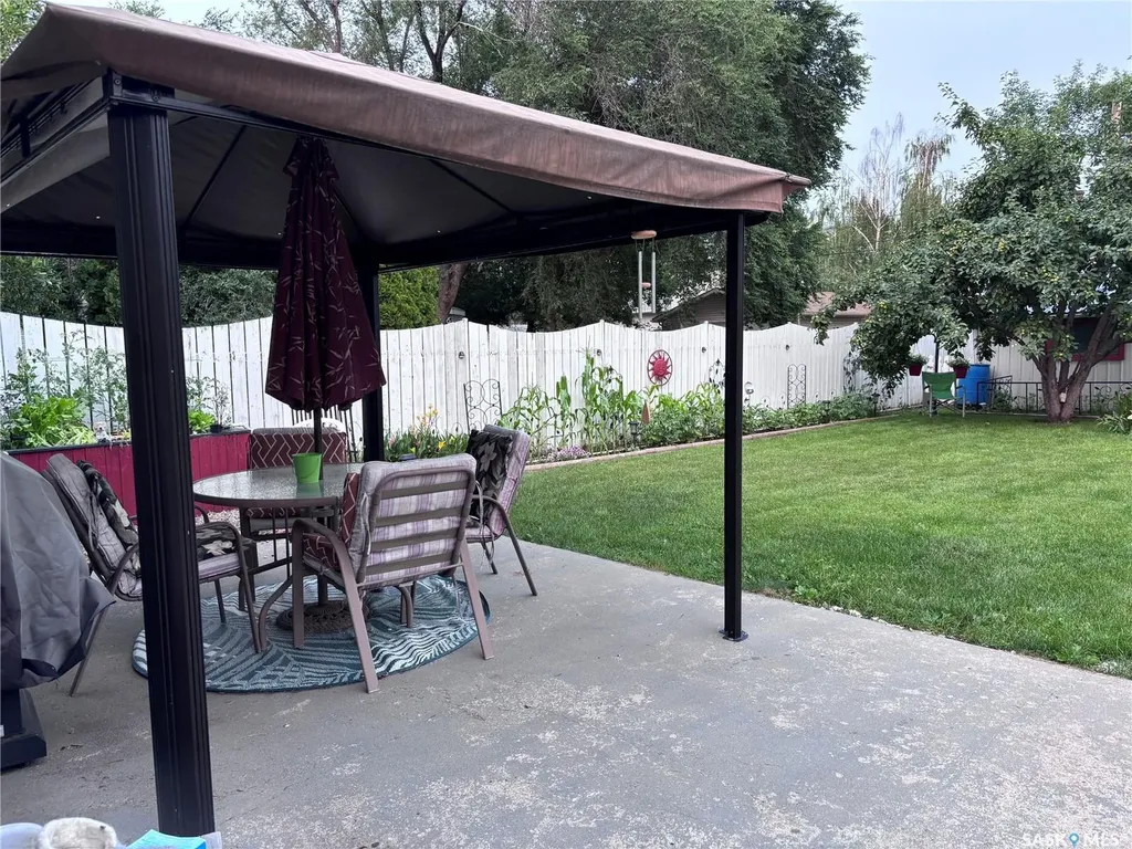 220 4th Street Dalmeny SK S0K 1E0