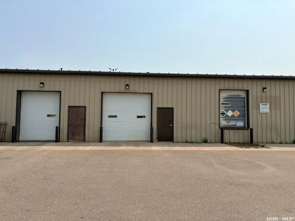 500 12th Avenue E Kindersley SK S0L 1S0