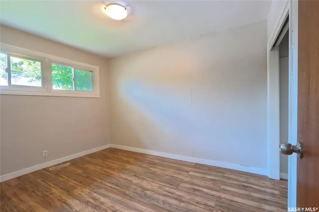429 St John Street Regina SK S4R 1R4
