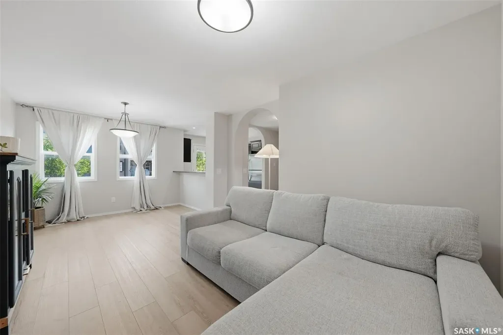 150 Langlois Way Saskatoon SK S7T 0L3