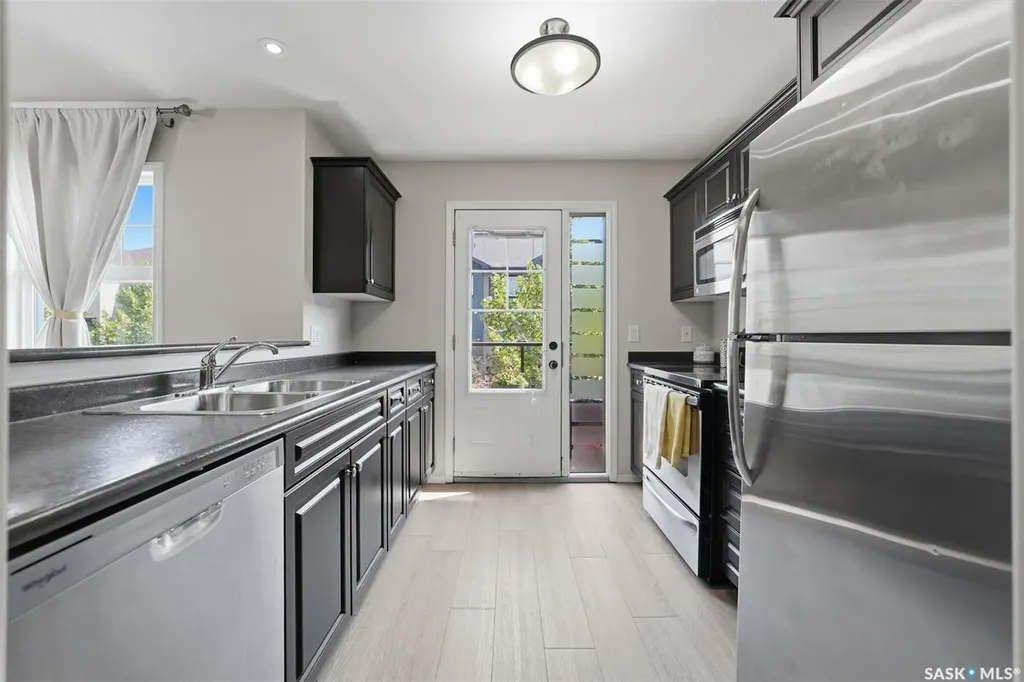 150 Langlois Way Saskatoon SK S7T 0L3