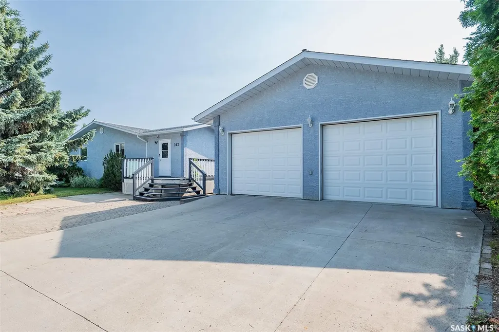 302 7th Street E Wynyard SK S0A 4T0