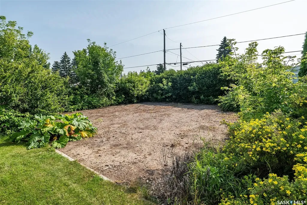 302 7th Street E Wynyard SK S0A 4T0