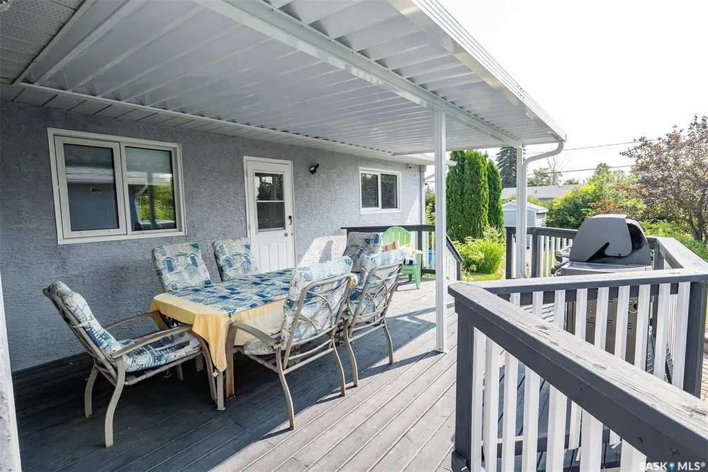 302 7th Street E Wynyard SK S0A 4T0